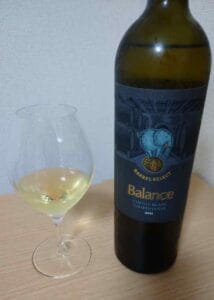 Balance Barrel Select CheninBlanc Chardonnay_002